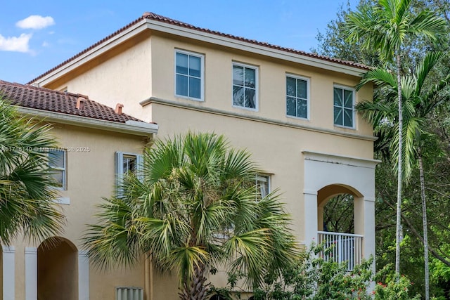 160 Jacaranda Country Club Dr Unit 201, Plantation, FL 33324 - view of front facade