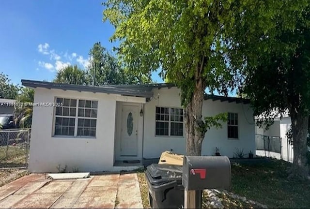 view of front of home