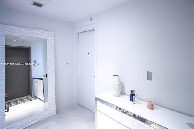16385 Biscayne Blvd Unit 719, North Miami Beach, FL 33160 - photo 30