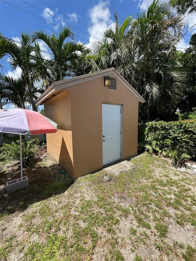 view of outbuilding with an outdoor structure