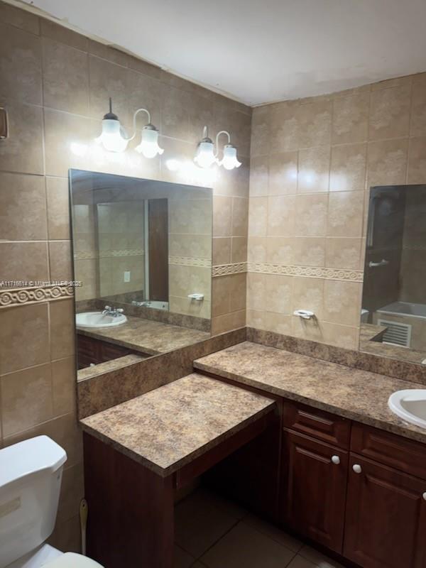 10465 SW 173rd Ter, Miami, FL 33157 - photo 11