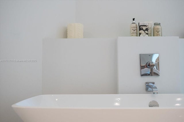 17301 Biscayne Blvd Unit 305, North Miami Beach, FL 33160 - full bath featuring a freestanding bath