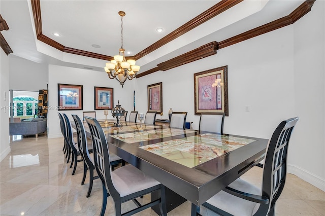 dining room featuring crown molding, a tray ceiling, baseboards, an inviting chandelier, and recessed lighting