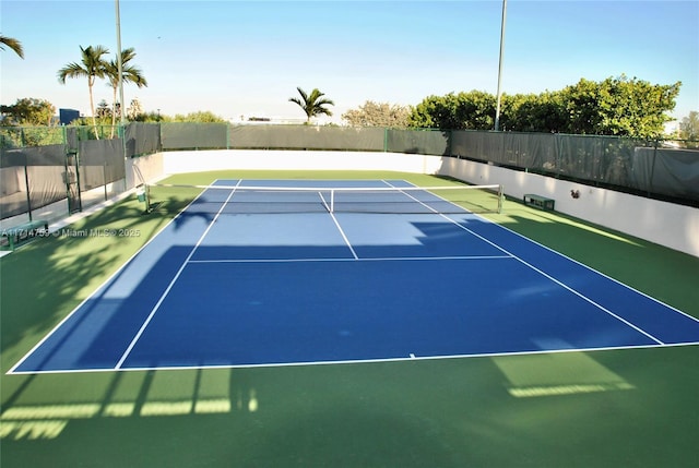 400 Alton Rd Unit 509, Miami Beach, FL 33139 - view of tennis court with community basketball court
