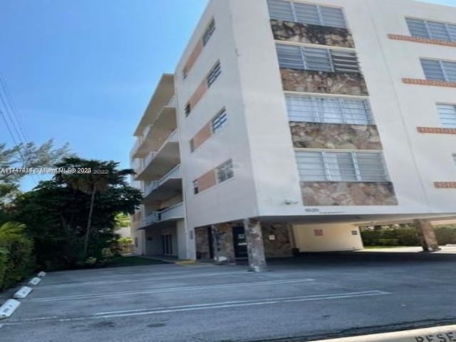 1020 94th St Unit 203, Bay Harbor Islands, FL 33154 - view of building exterior
