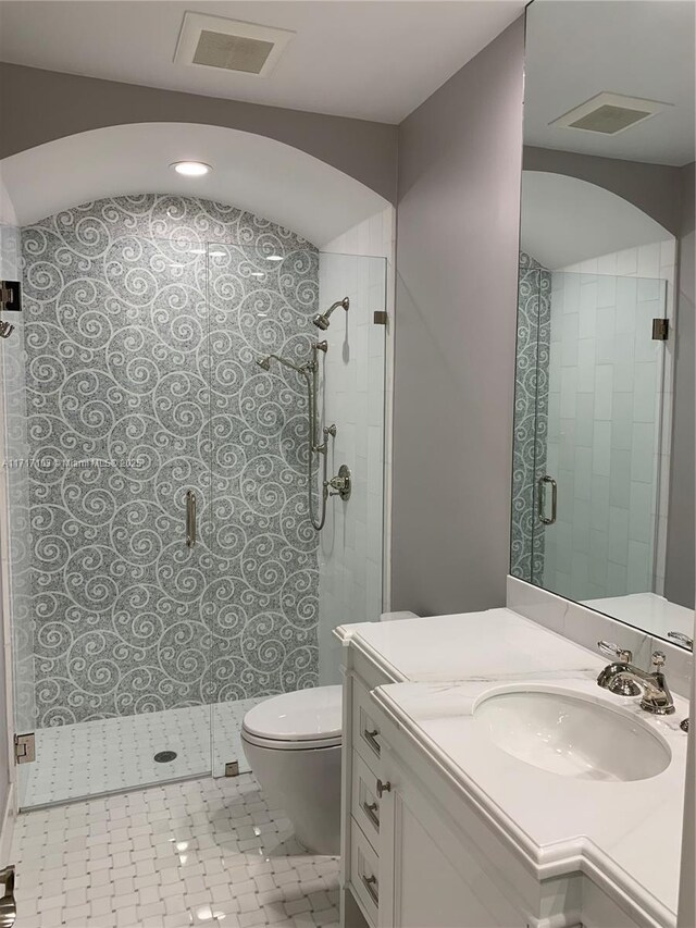 unfurnished room featuring dark hardwood / wood-style flooring and crown molding