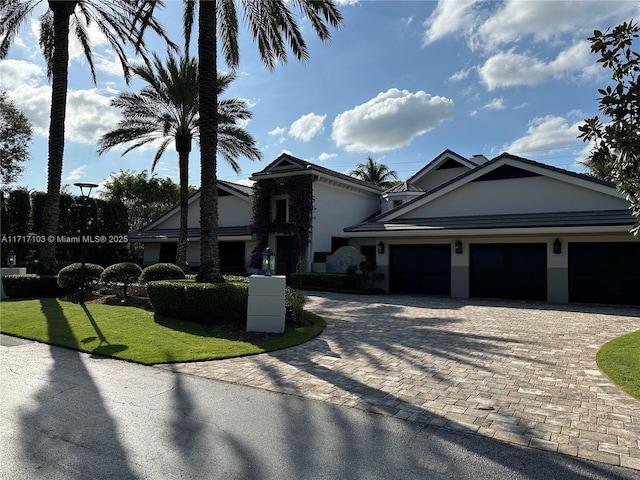 view of front of house featuring a garage