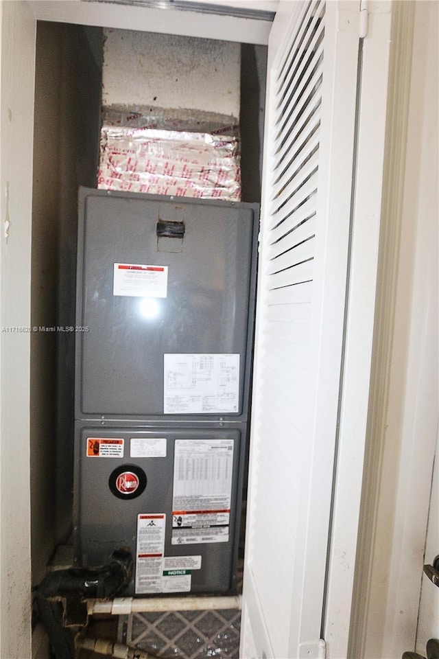 utilities with heating unit