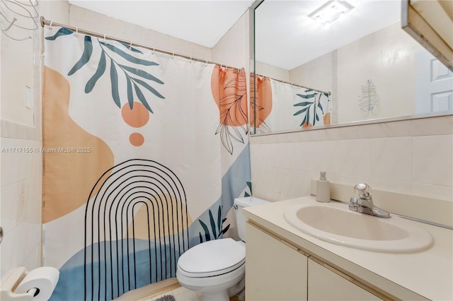 bathroom featuring vanity, a shower with curtain, decorative backsplash, toilet, and tile walls