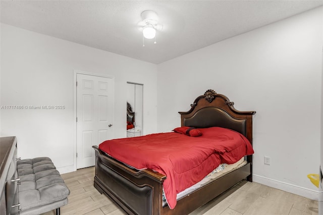 bedroom with a closet