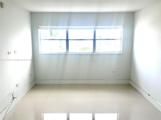 empty room with a healthy amount of sunlight