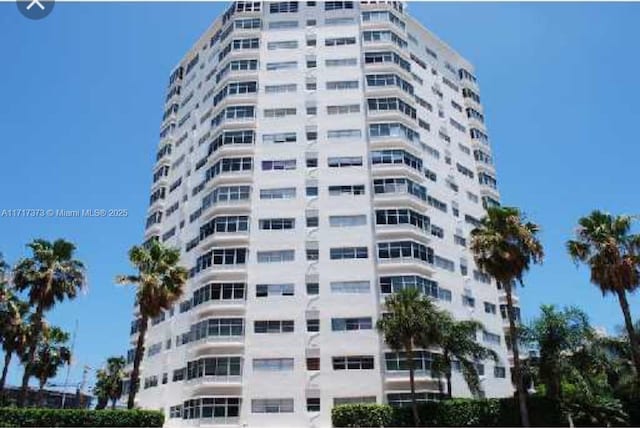 1881 Washington Ave Unit 11D, Miami Beach, FL 33139 - view of apartment building / complex