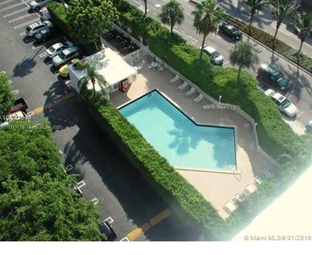 1881 Washington Ave Unit 11D, Miami Beach, FL 33139 - bird's eye view of a pool area