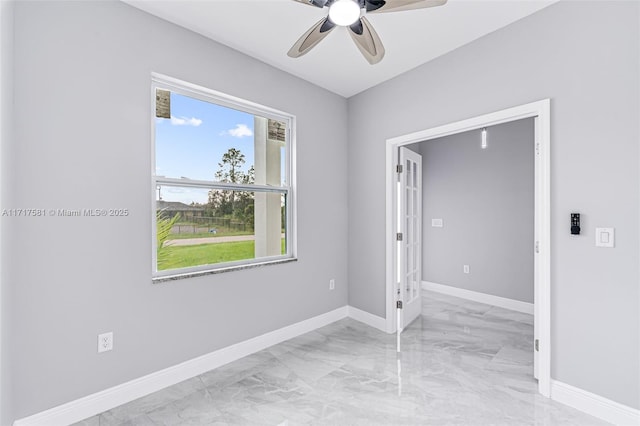 empty room with ceiling fan