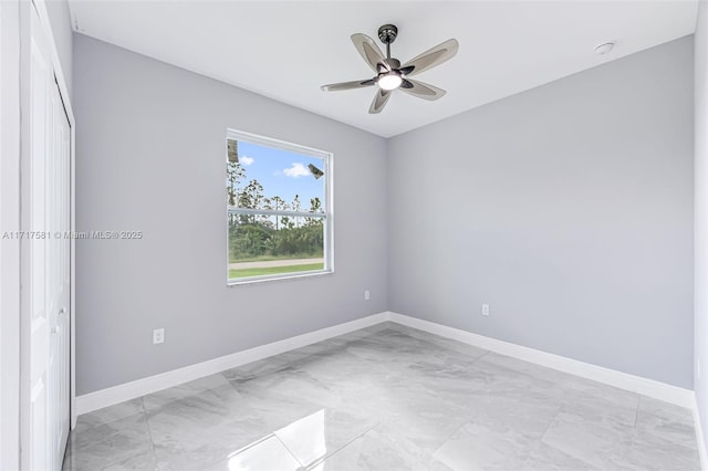 empty room with ceiling fan