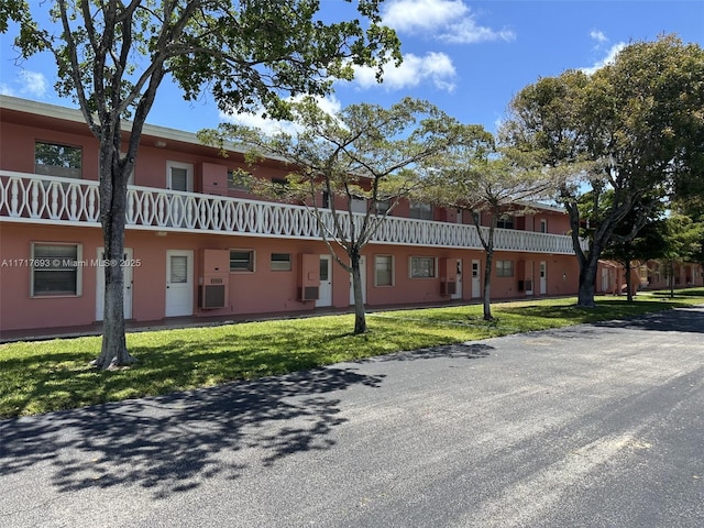 view of building exterior