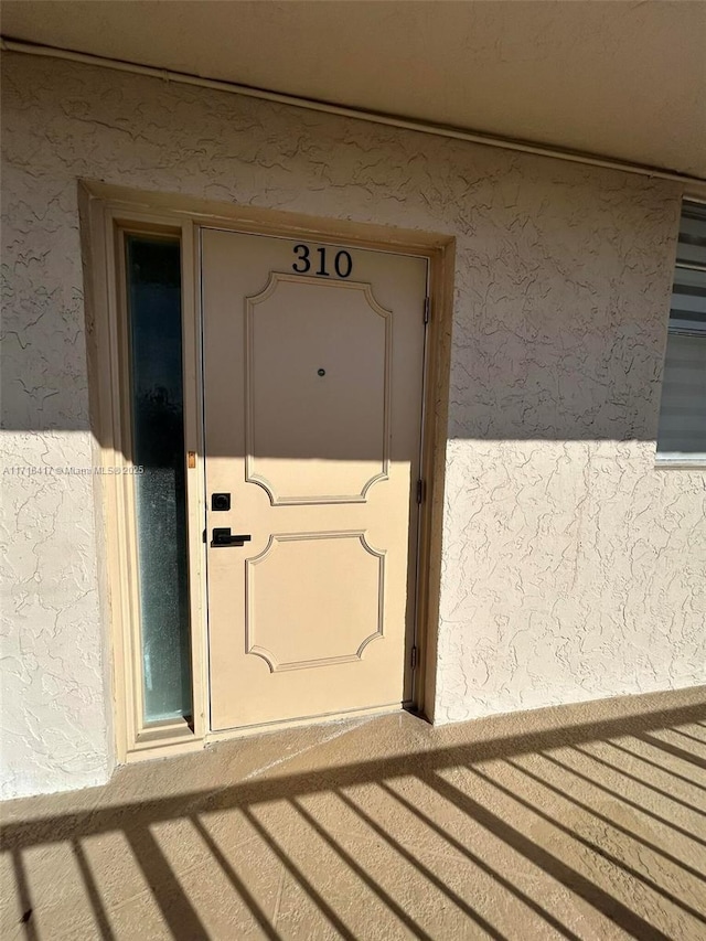 view of entrance to property