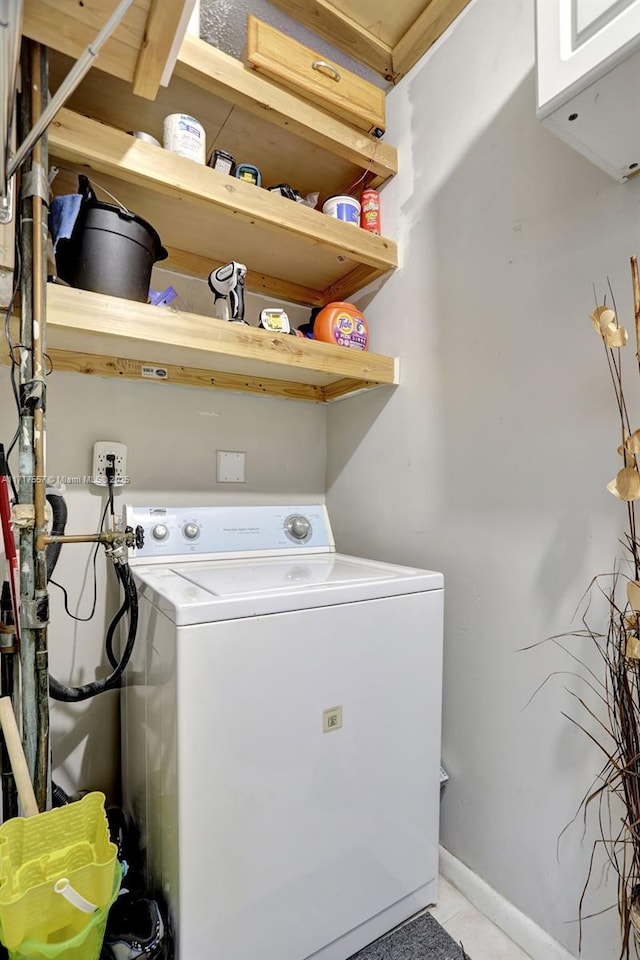 laundry area with washer / clothes dryer