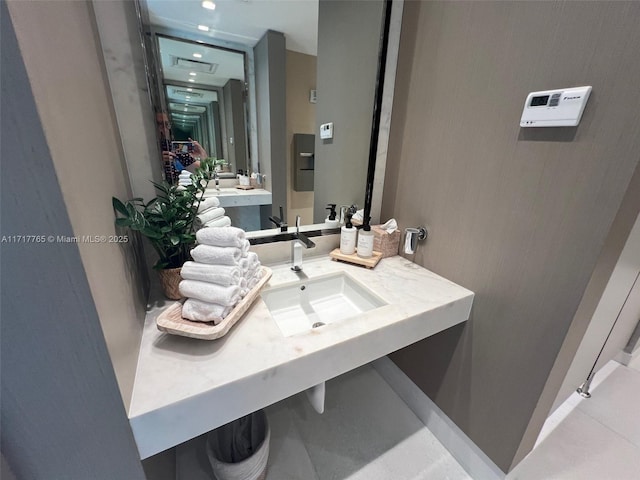 bathroom with sink