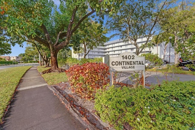 1402 NW 80th Ave Unit 410, Margate, FL 33063 - view of community sign