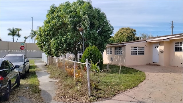 view of home's exterior