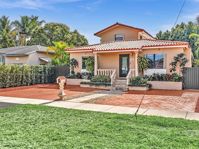 view of front of home with covered porch