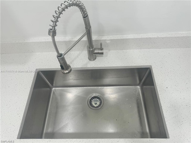 room details with sink