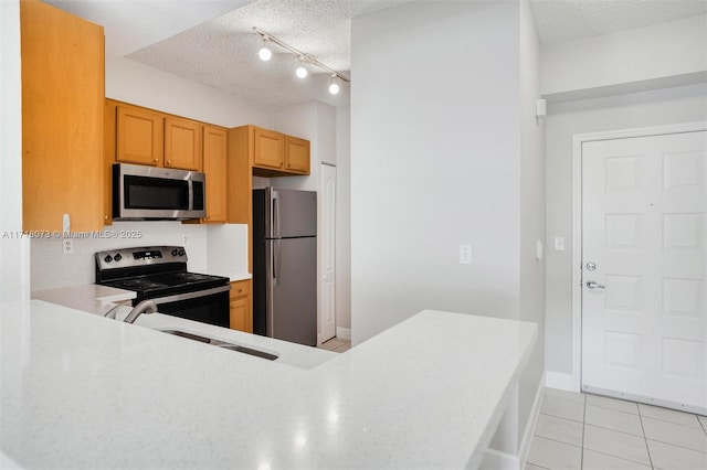 Listing photo 2 for 6001 SW 70th St Unit 640, South Miami FL 33143