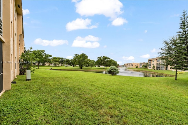 view of yard featuring a water view