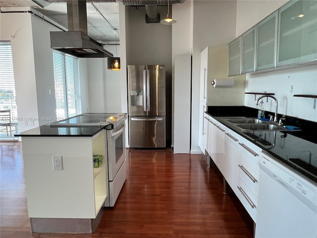 kitchen with island range hood, decorative light fixtures, white cabinetry, green cabinetry, and stainless steel appliances