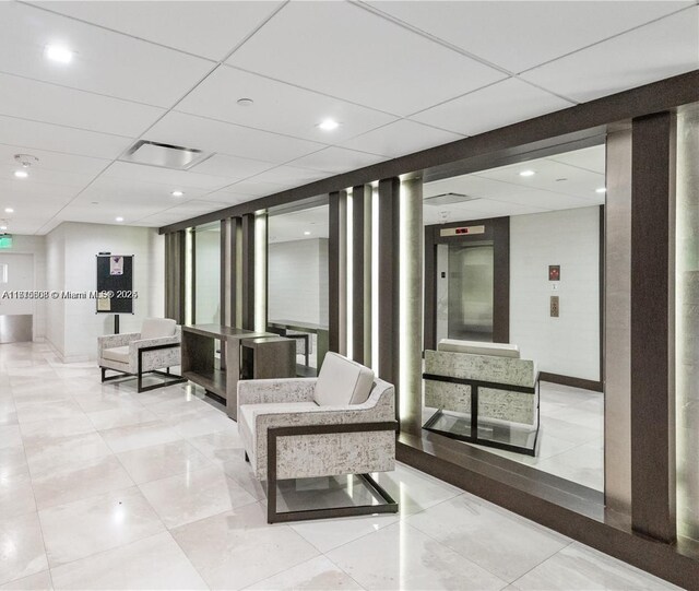 20355 NE 34th Ct Unit 1828, Aventura, FL 33180 - common area featuring visible vents