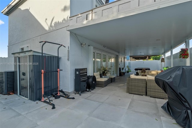 view of patio featuring an outdoor hangout area