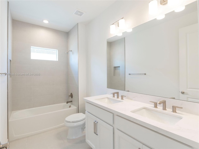 unfurnished room with light wood-type flooring