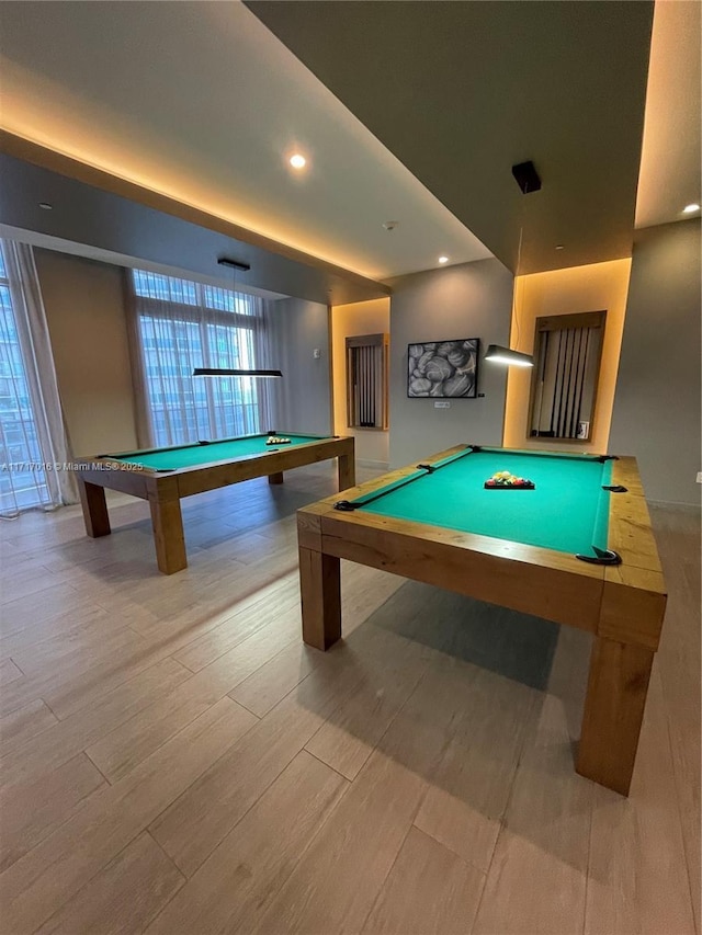 playroom featuring pool table and light hardwood / wood-style flooring