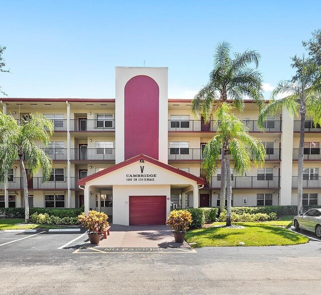 view of building exterior