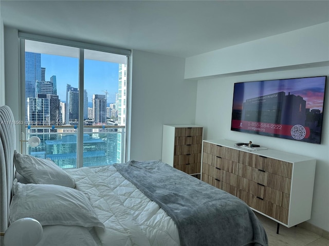 950 Brickell Bay Dr Unit 3505, Miami, FL 33131 - bedroom featuring expansive windows