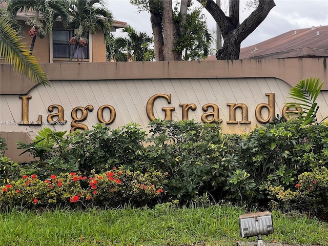 view of community sign