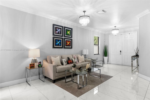 living room with crown molding and an inviting chandelier