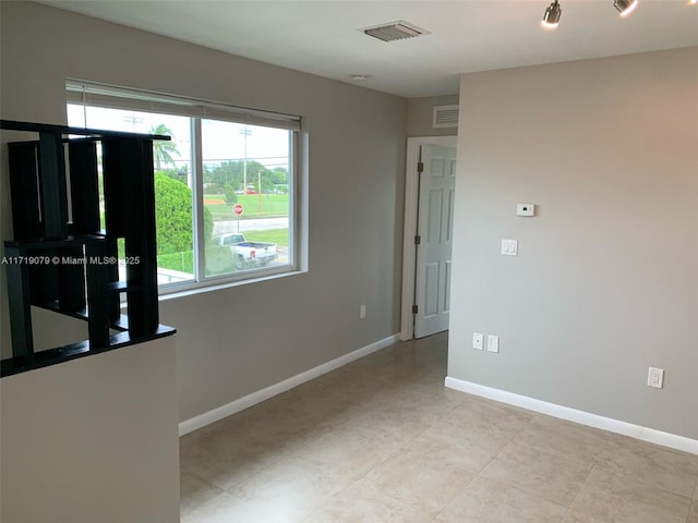 2250 W 5th Way, Hialeah, FL 33010 - spare room with baseboards