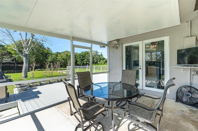 view of sunroom / solarium