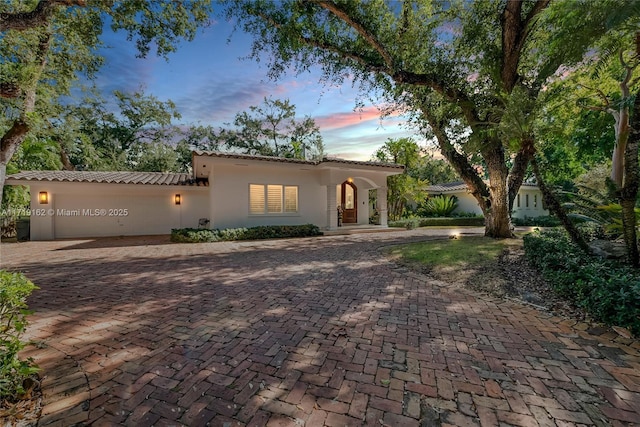 view of mediterranean / spanish-style home