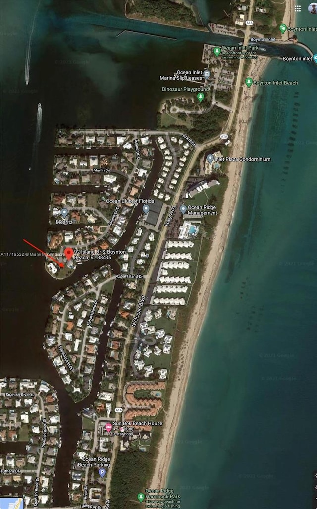 Listing photo 3 for 92 S Island Dr S, Ocean Ridge FL 33435