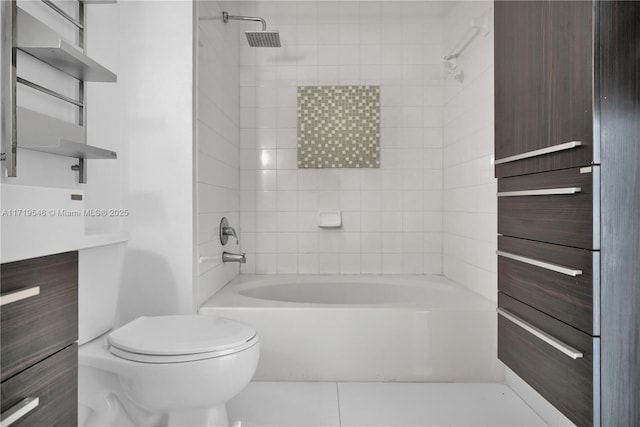 full bath with toilet and shower / bath combination