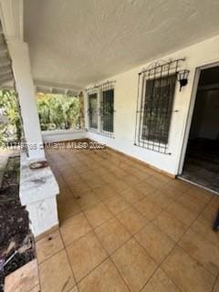 view of patio featuring covered porch