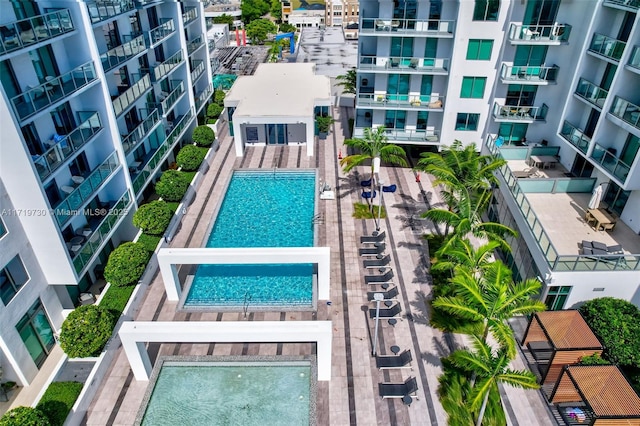 view of swimming pool