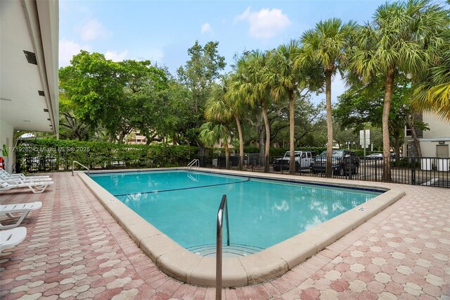 6700 Cypress Rd Unit 412, Plantation, FL 33317 - view of community pool