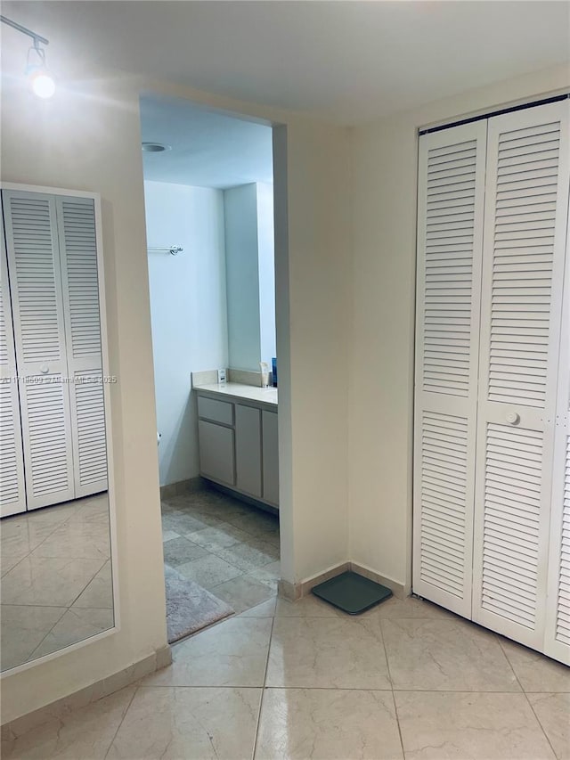 11111 Biscayne Blvd Unit 4E, Miami, FL 33181 - photo 17