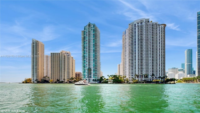 Listing photo 3 for 325 S Biscayne Blvd Unit 2316, Miami FL 33131