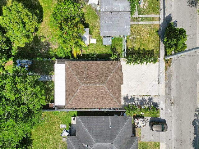 1125 NW 58th St, Miami, FL 33127 - photo 7