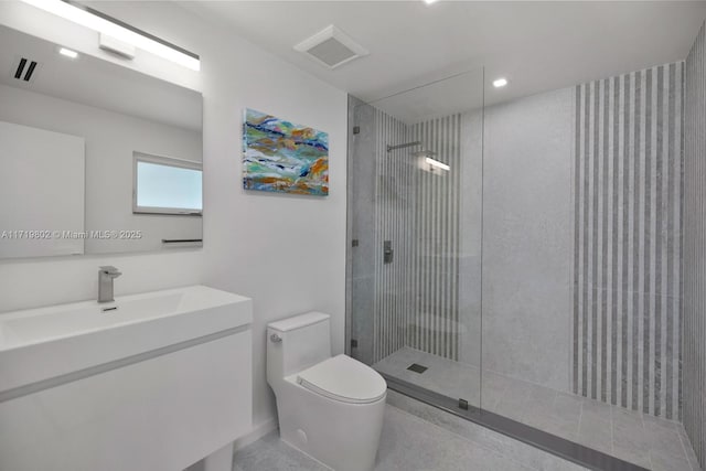 4144 Pinta Ct, Coral Gables, FL 33146 - bathroom with vanity, a tile shower, toilet, visible vents, and recessed lighting